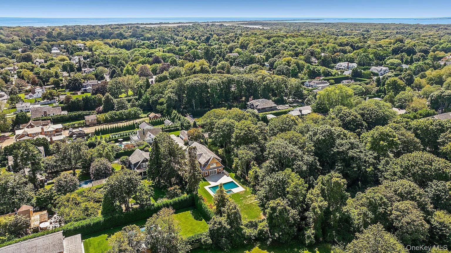 69 Halsey Street, Southampton, NY 11968