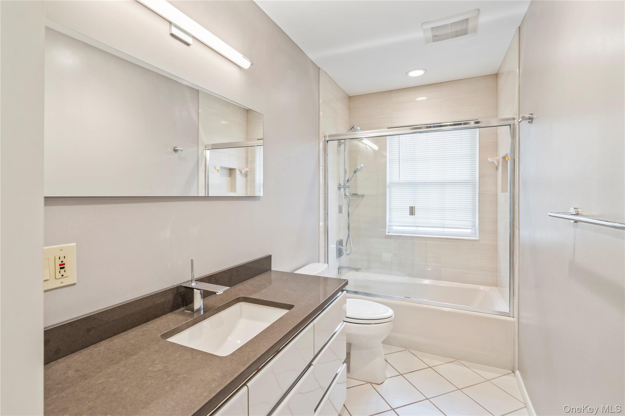 154 Hidden Ridge Drive, Syosset, NY 11791