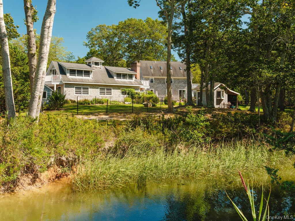 10947 N Bayview Road, Southold, NY 11971