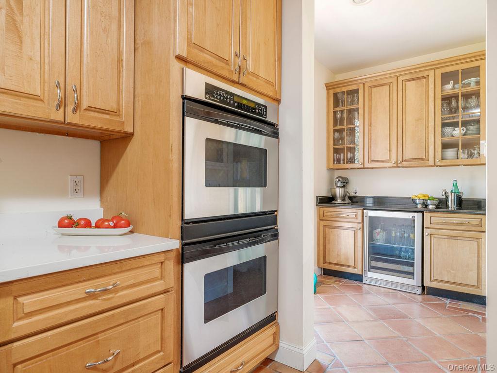 10947 N Bayview Road, Southold, NY 11971