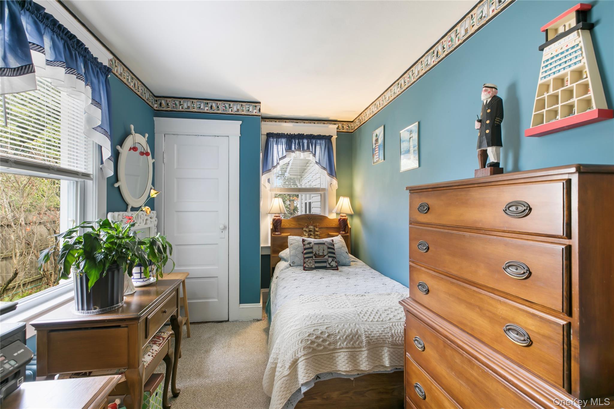 22 3rd Avenue, Central Islip, NY 11722