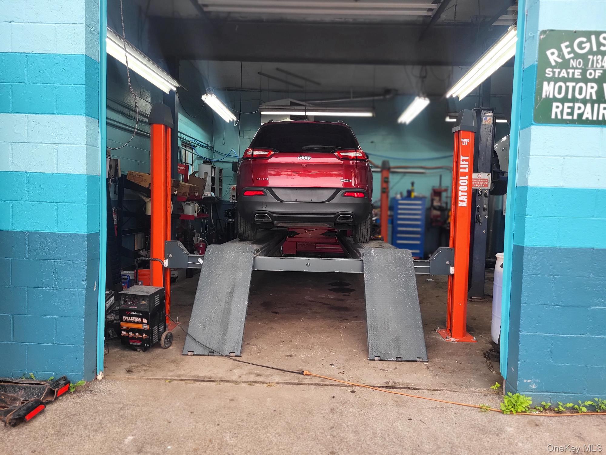 268 Windsor Highway, New Windsor, NY 12553