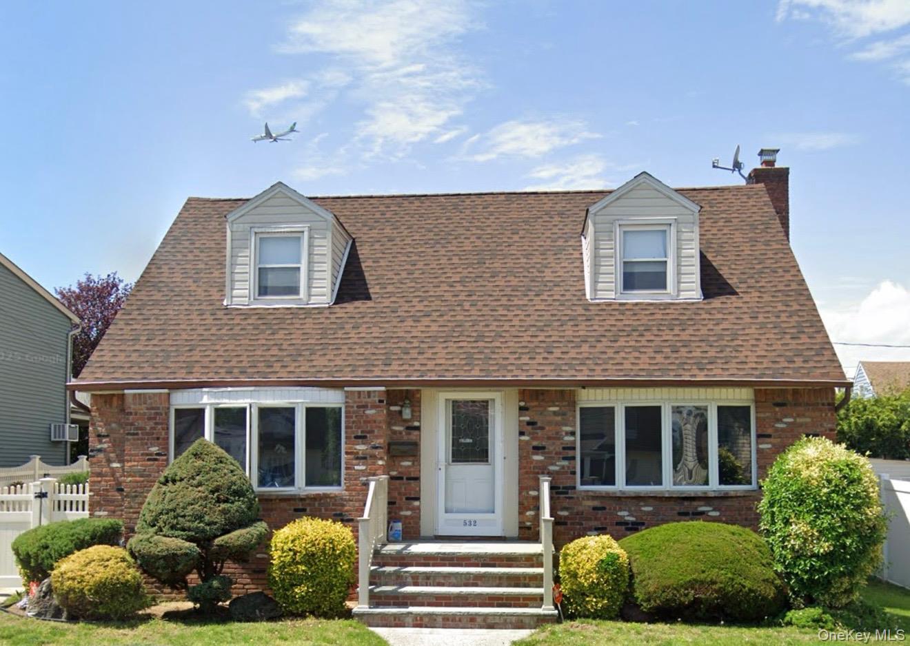 532 Fowler Avenue, Franklin Square, NY 11010