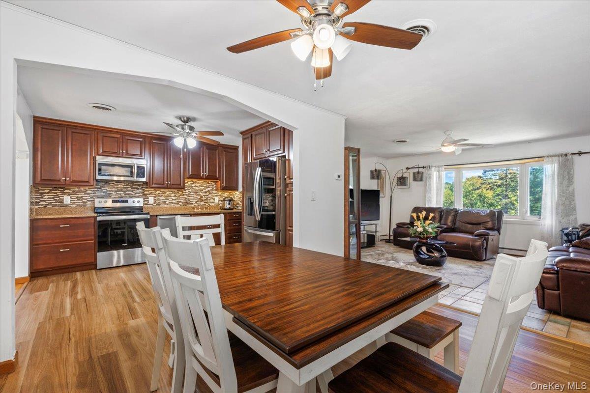 56 Daley Road, Poughkeepsie, NY 12603