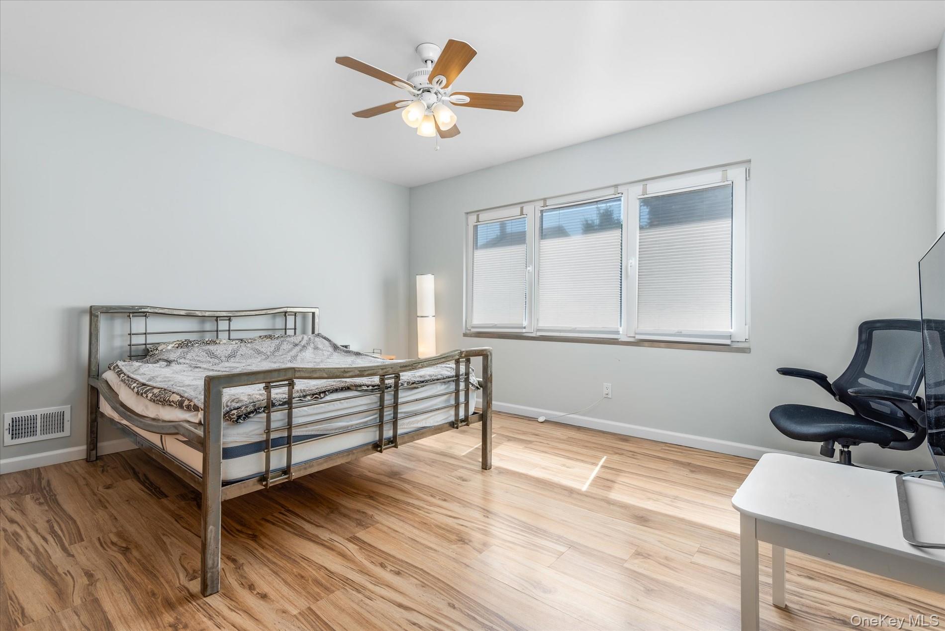 61-18 56th Drive, Maspeth, NY 11378