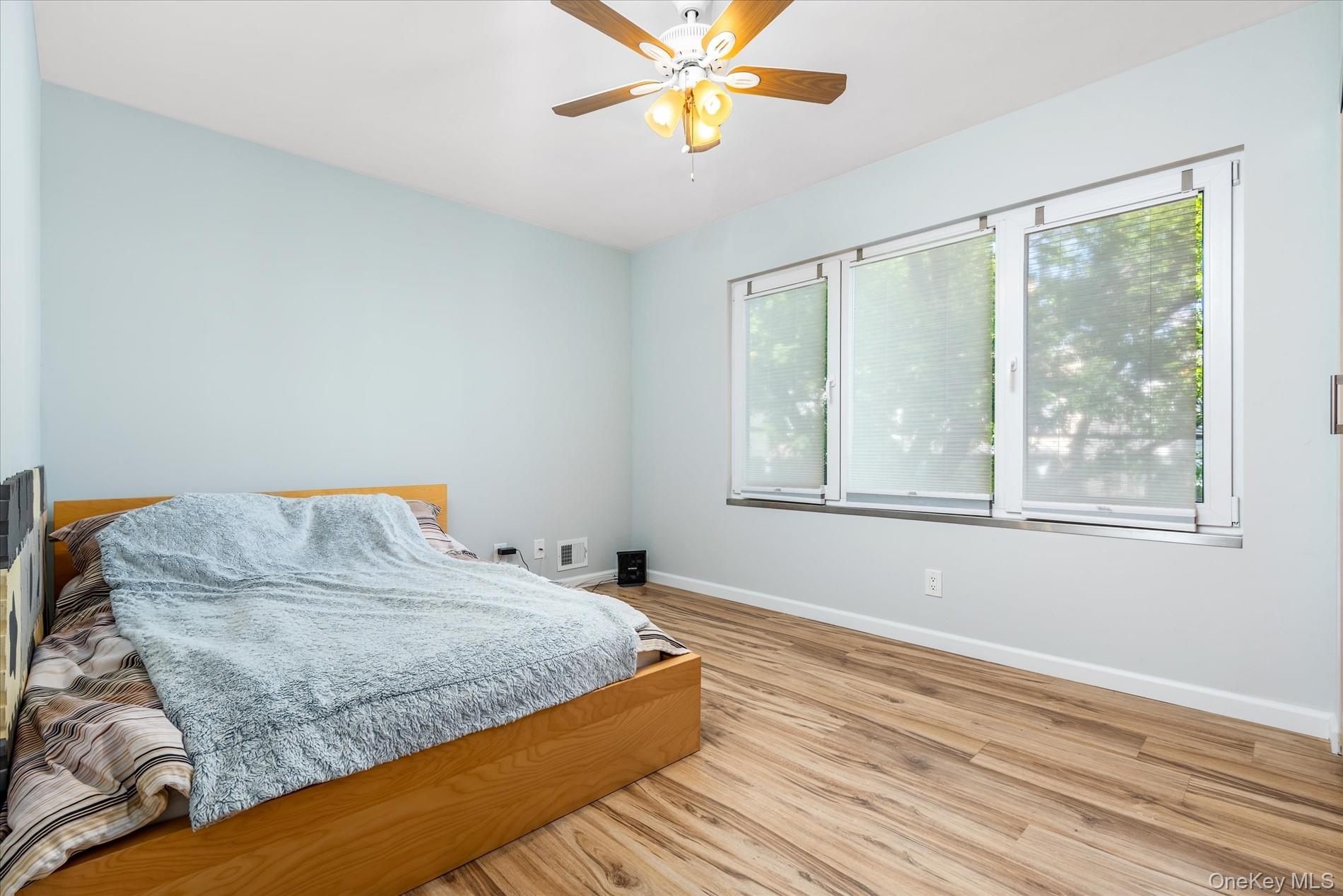 61-18 56th Drive, Maspeth, NY 11378