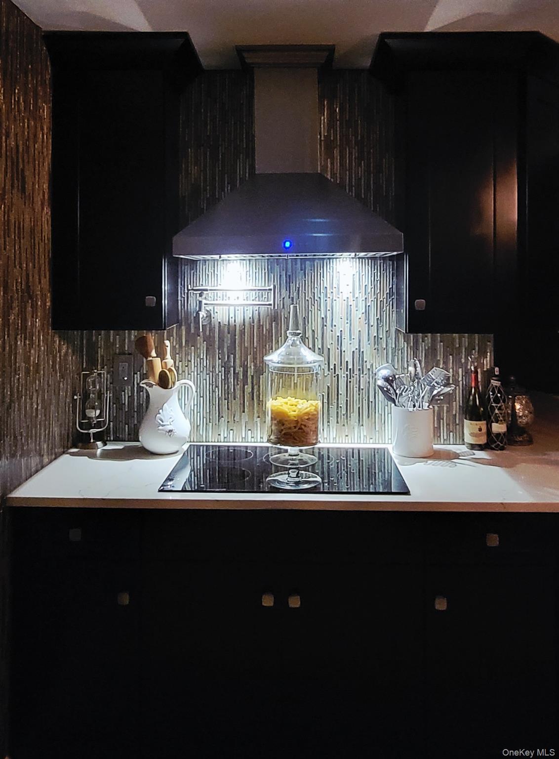 11 Susan Court, Deer Park, NY 11729