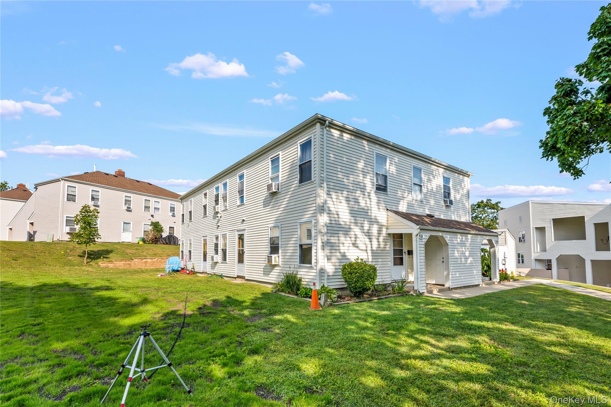 200 Lowndes Avenue # A, Huntington, NY 11746