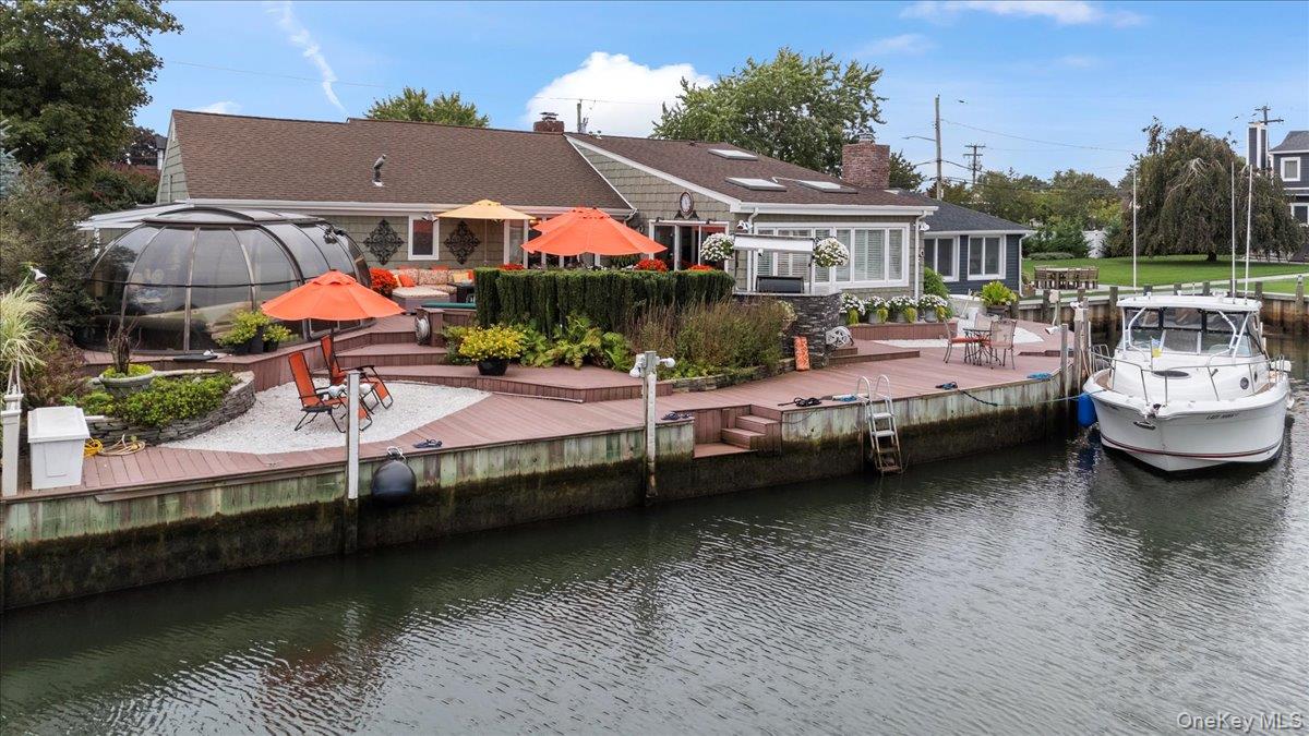5 Canal Road, Massapequa, NY 11758