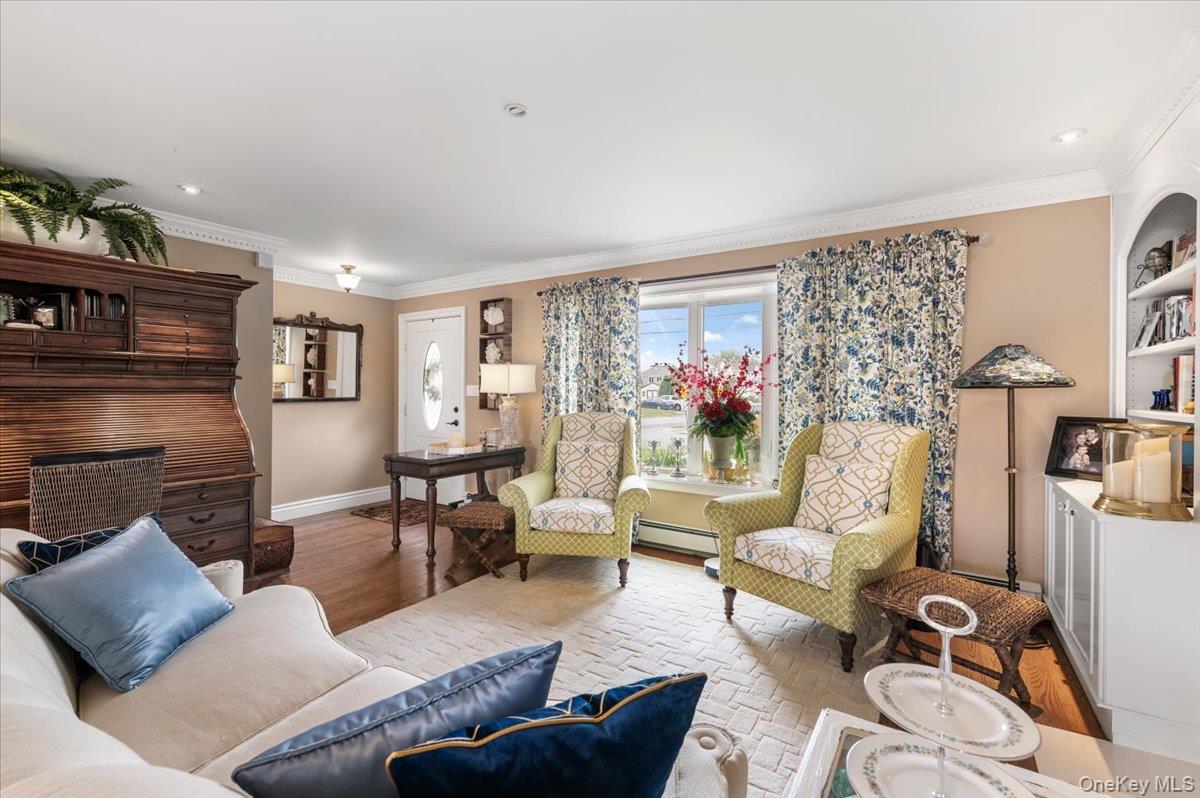 5 Canal Road, Massapequa, NY 11758