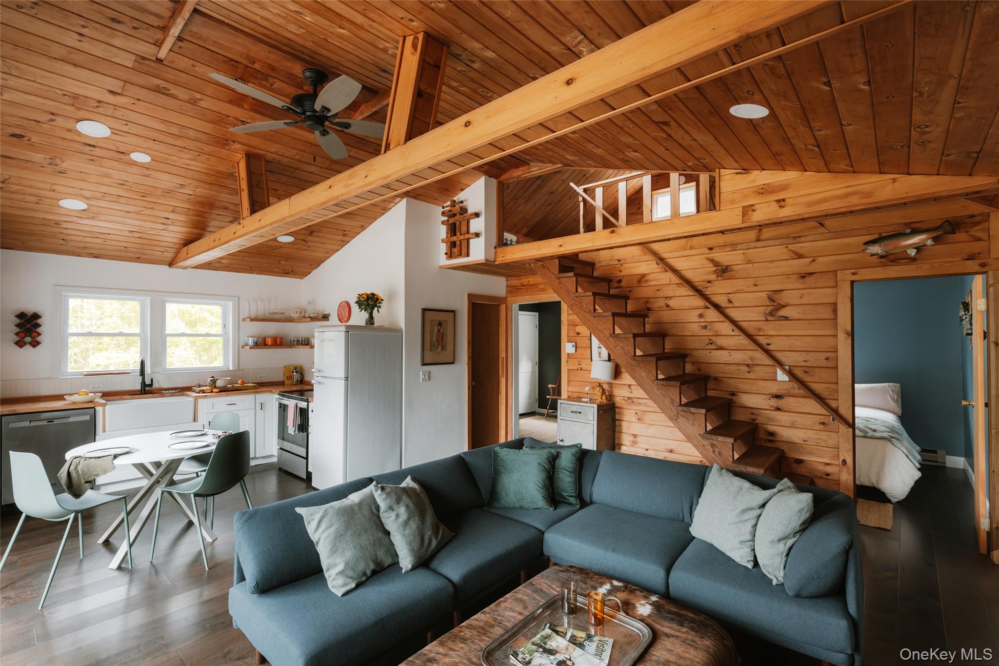 470 White Roe Lake Road, Livingston Manor, NY 12758