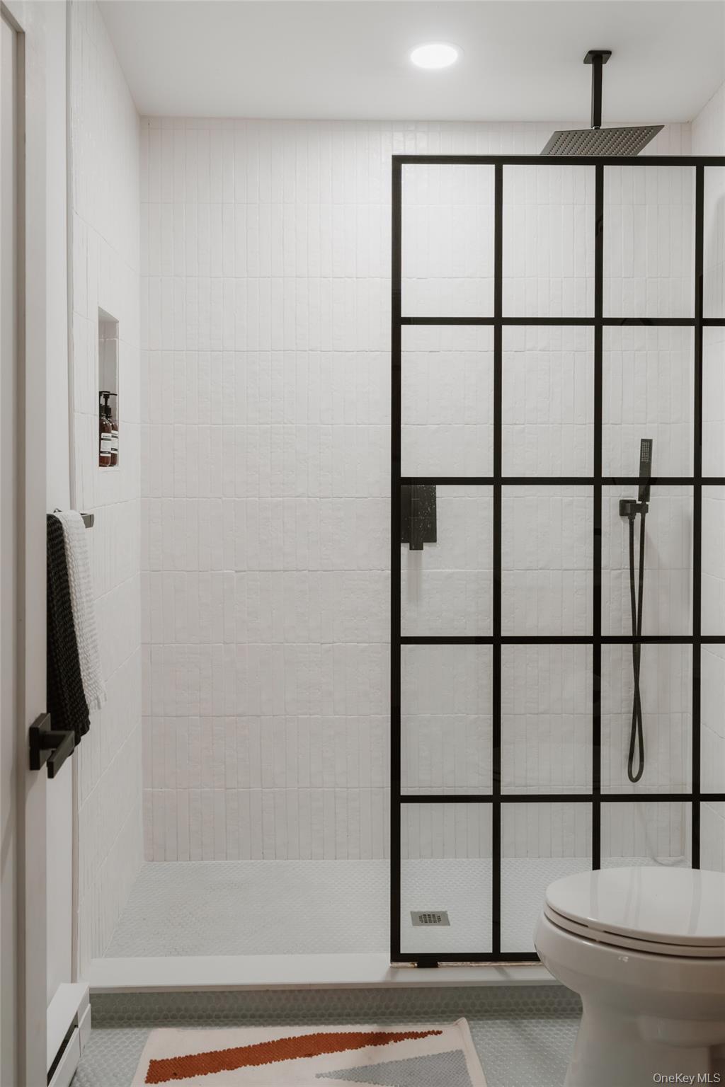 470 White Roe Lake Road, Livingston Manor, NY 12758