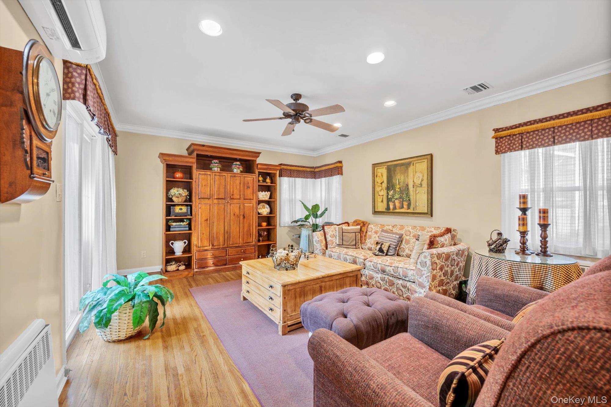 36 Somerset Drive S, Great Neck, NY 11020