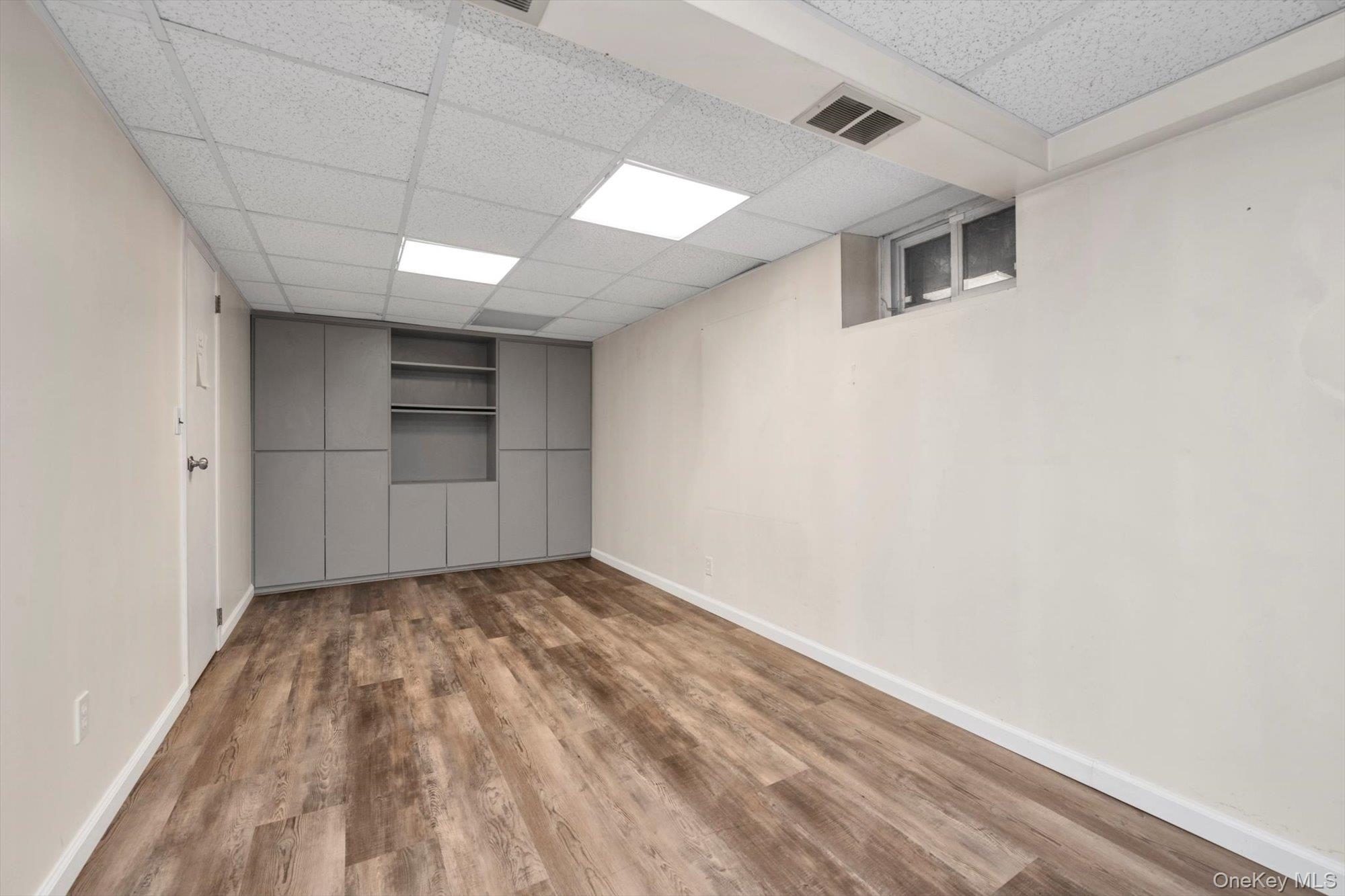 36 Somerset Drive S, Great Neck, NY 11020