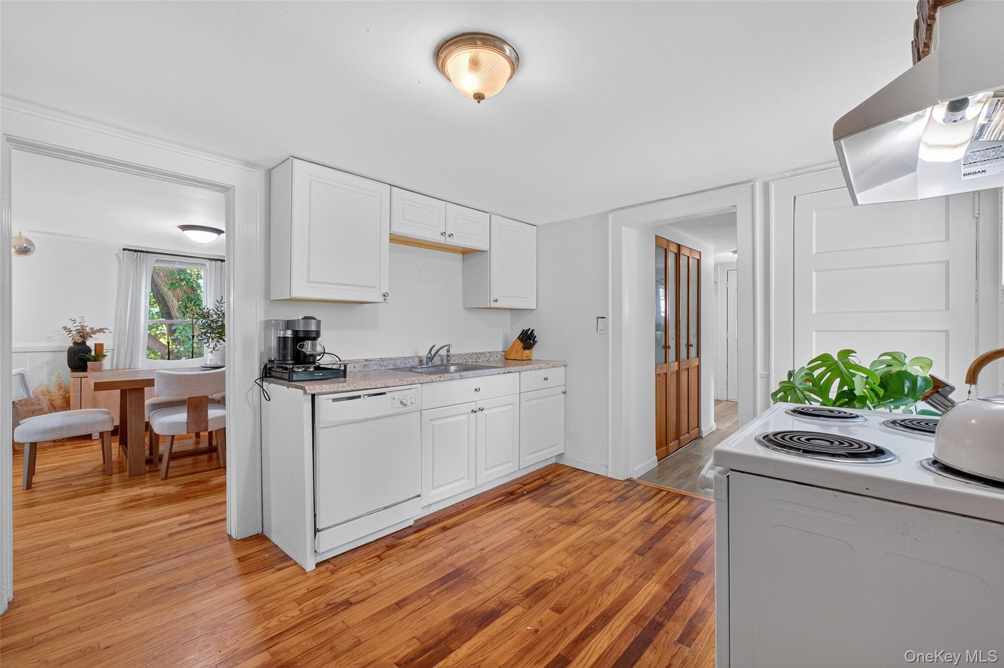 12 Rough Lane, Poughquag, NY 12570