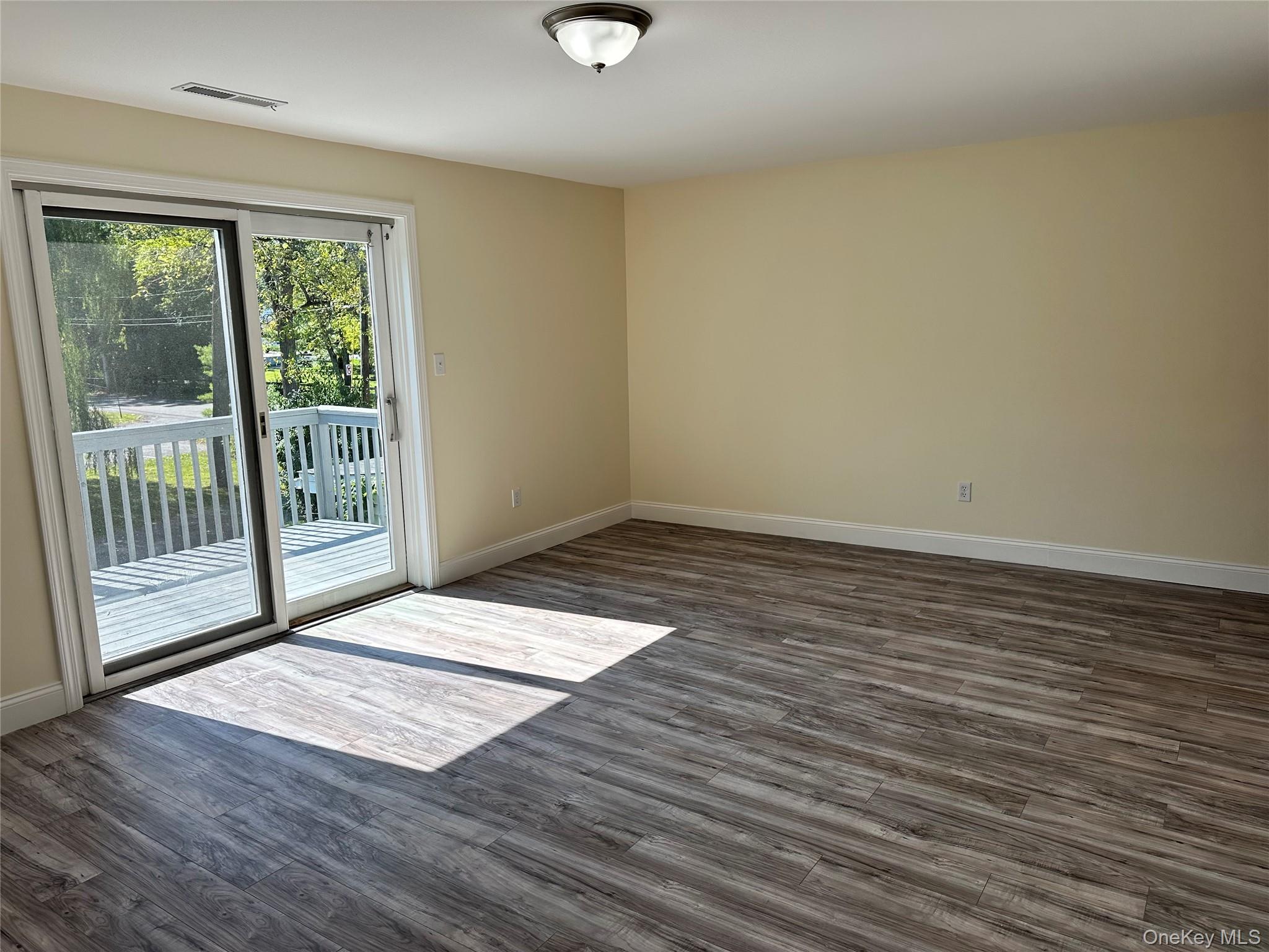 14 Givens Lane, Fishkill, NY 12524