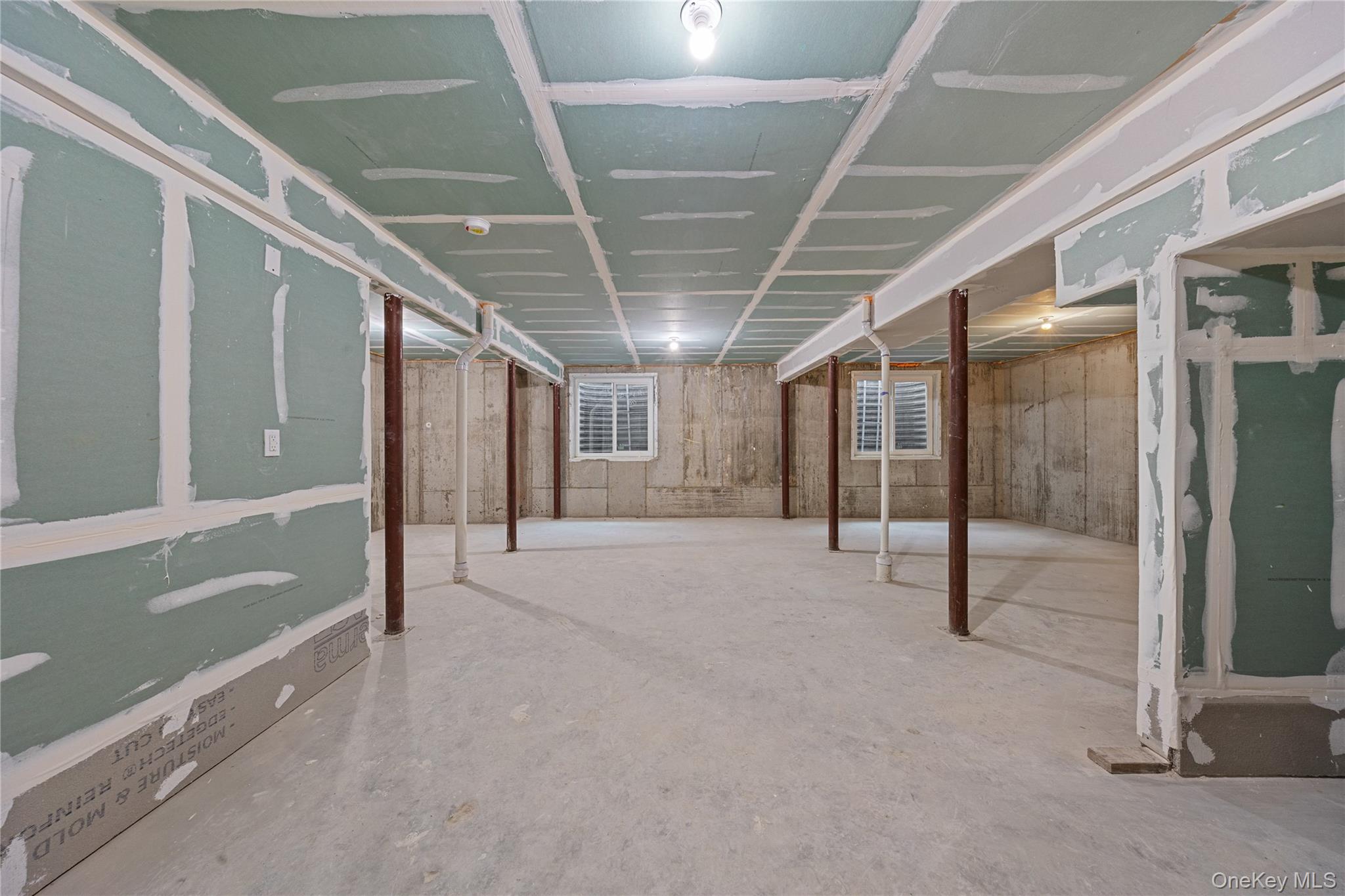 470 W Central Avenue # 202, Spring Valley, NY 10977