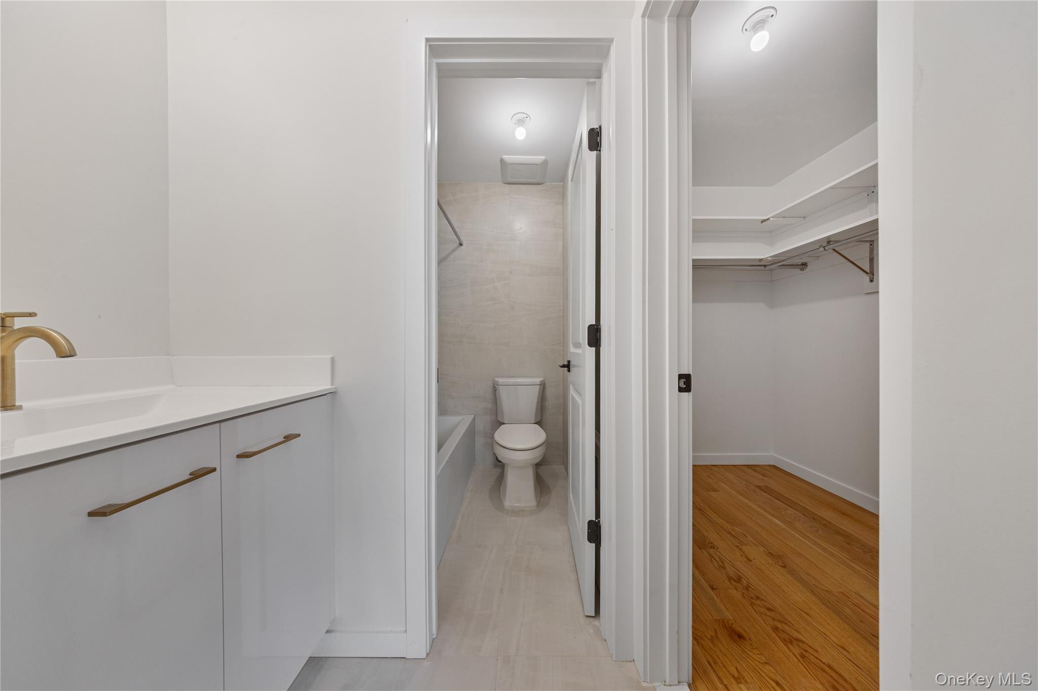 470 W Central Avenue # 202, Spring Valley, NY 10977