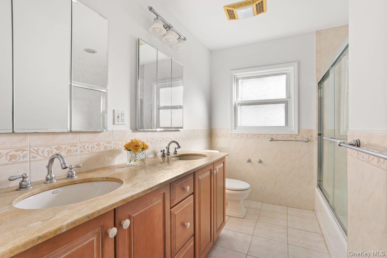 270 Pembrook Drive, Yonkers, NY 10710