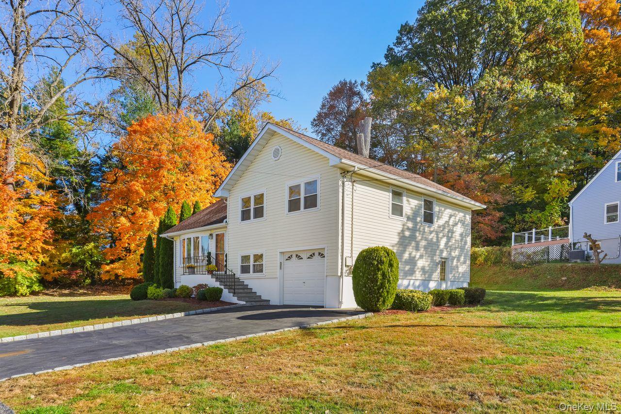 270 Pembrook Drive, Yonkers, NY 10710