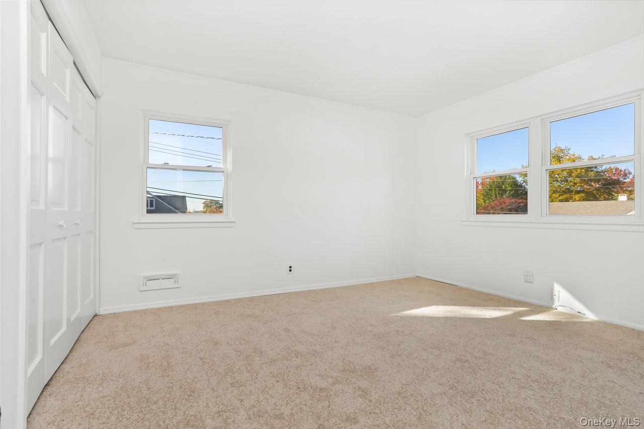 270 Pembrook Drive, Yonkers, NY 10710