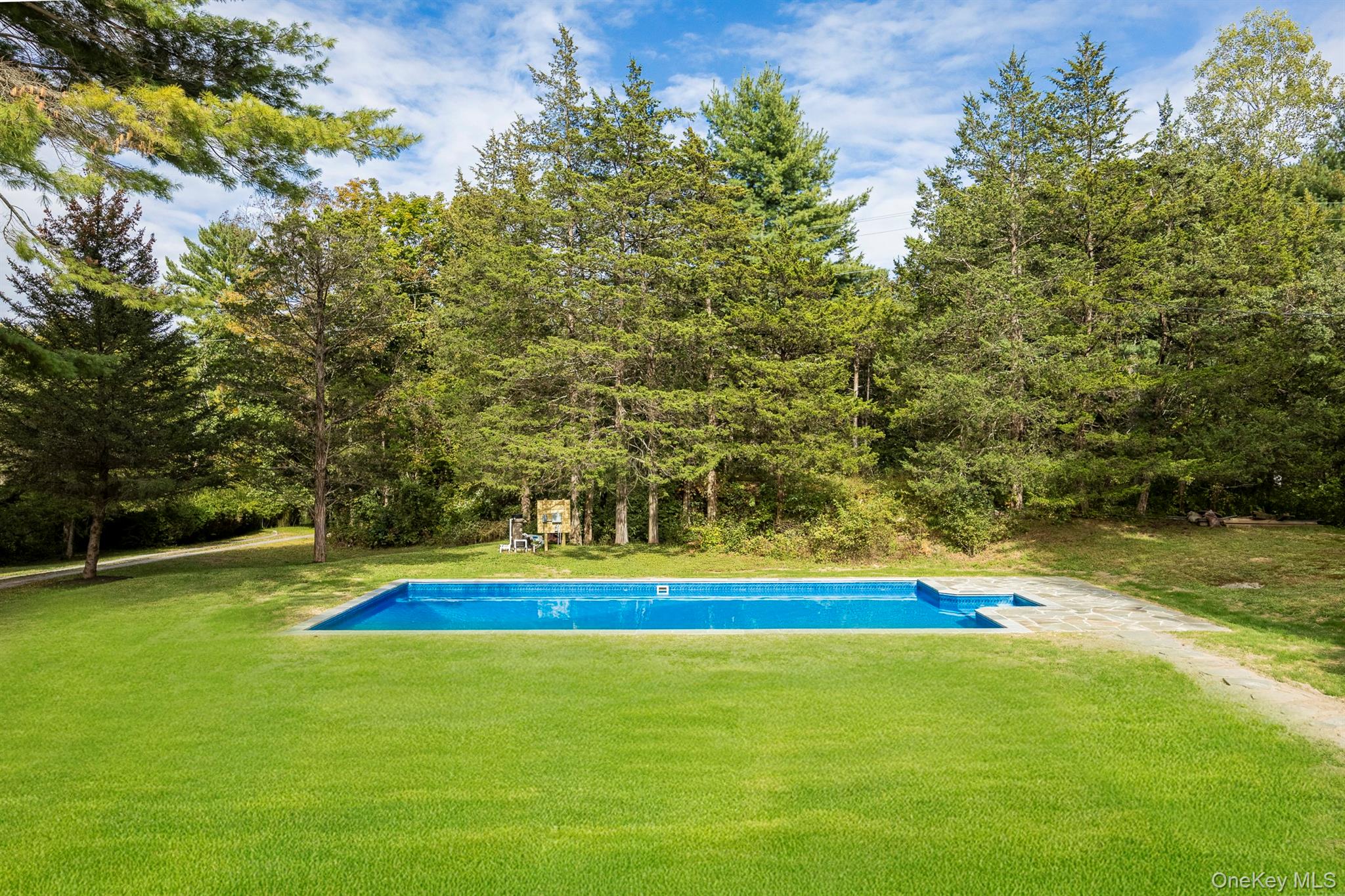 93 Clinton Corners Road, Salt Point, NY 12578