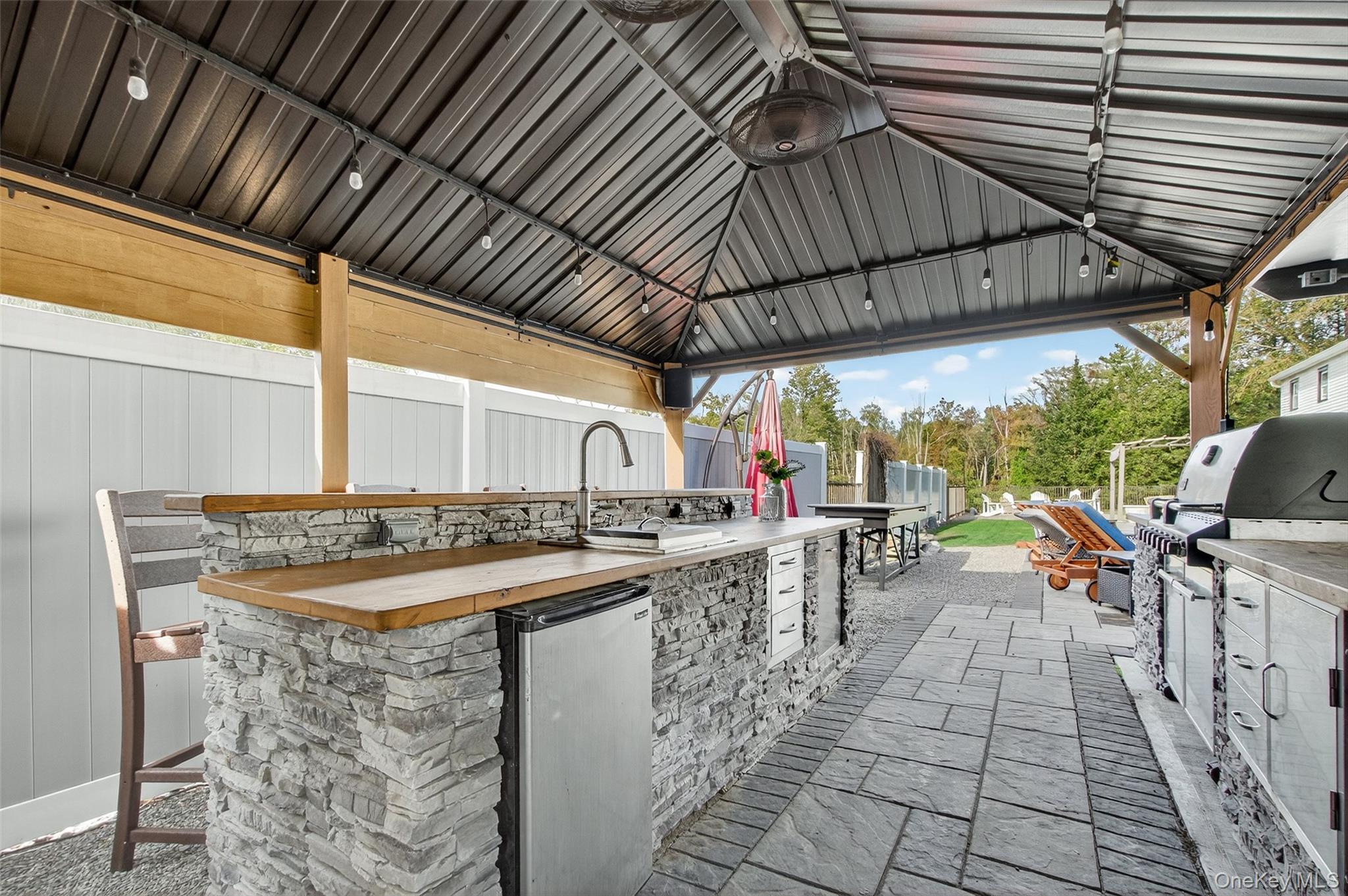 23 S Creek Road, Staatsburg, NY 12580