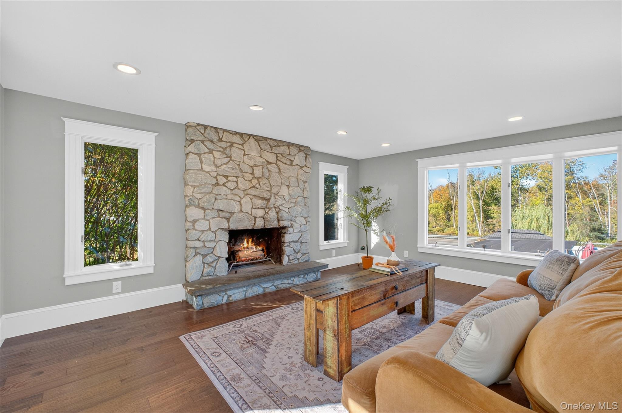 23 S Creek Road, Staatsburg, NY 12580