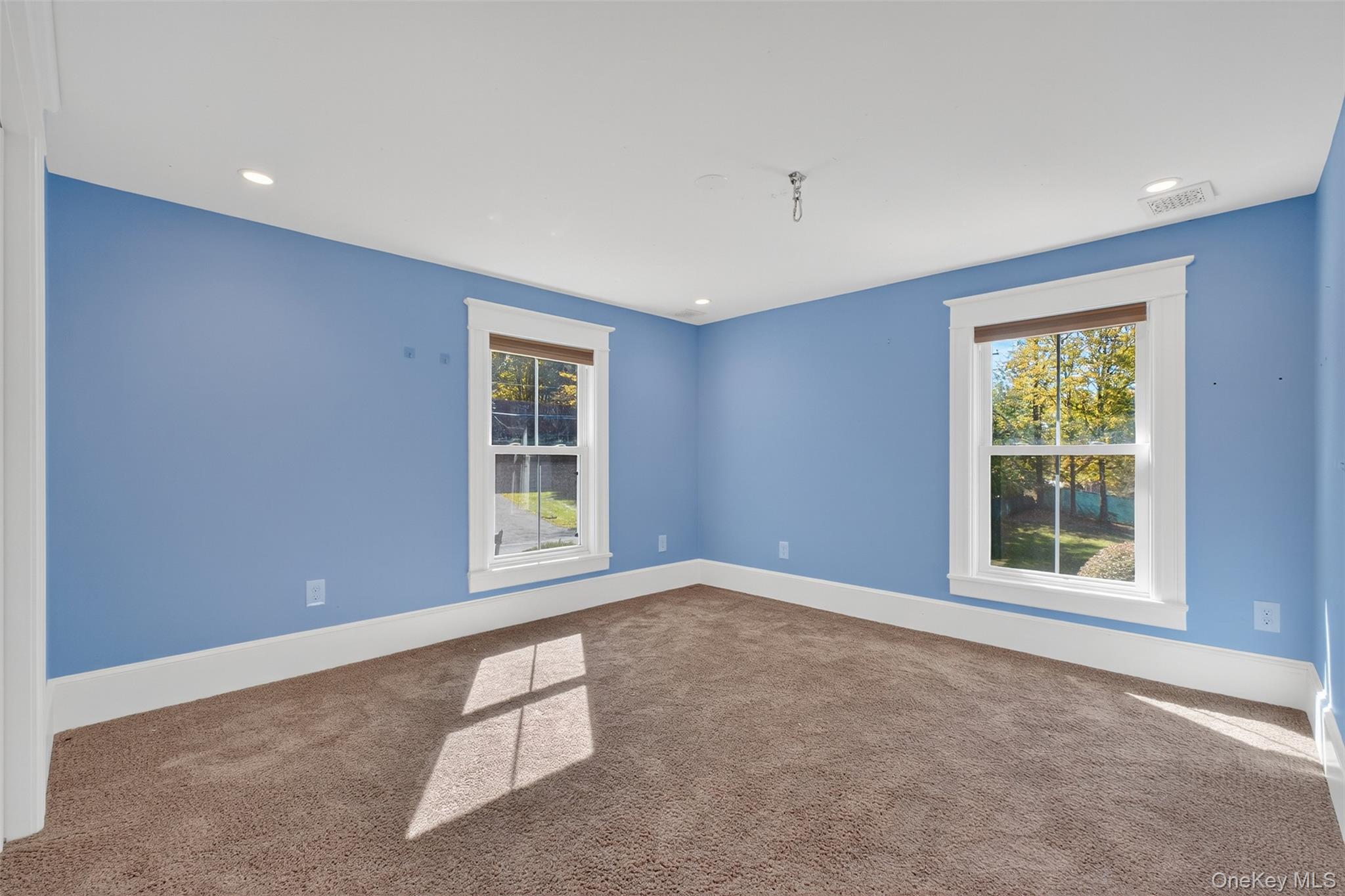 23 S Creek Road, Staatsburg, NY 12580