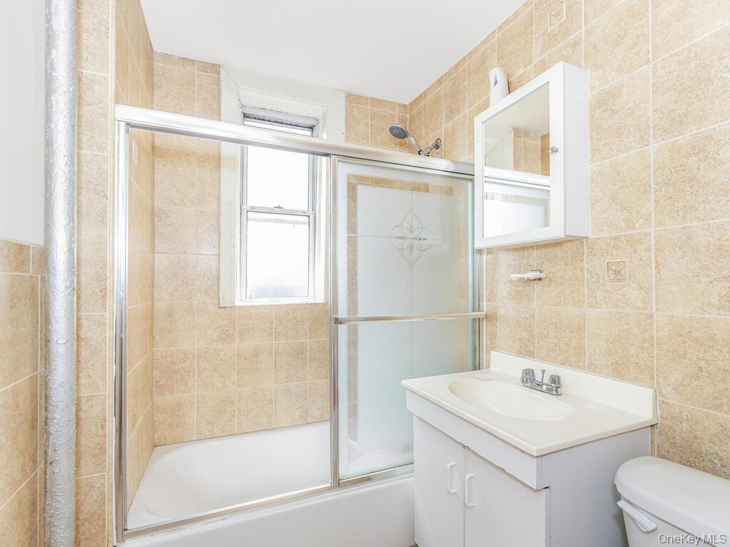 529 E 49th Street, Brooklyn, NY 11203