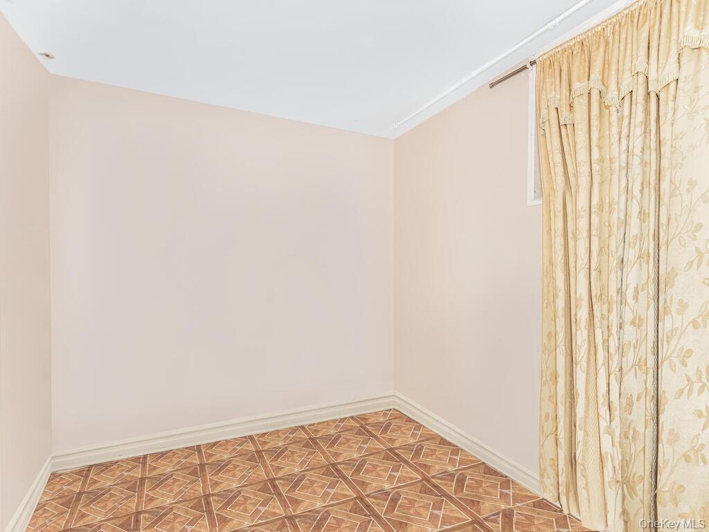 529 E 49th Street, Brooklyn, NY 11203