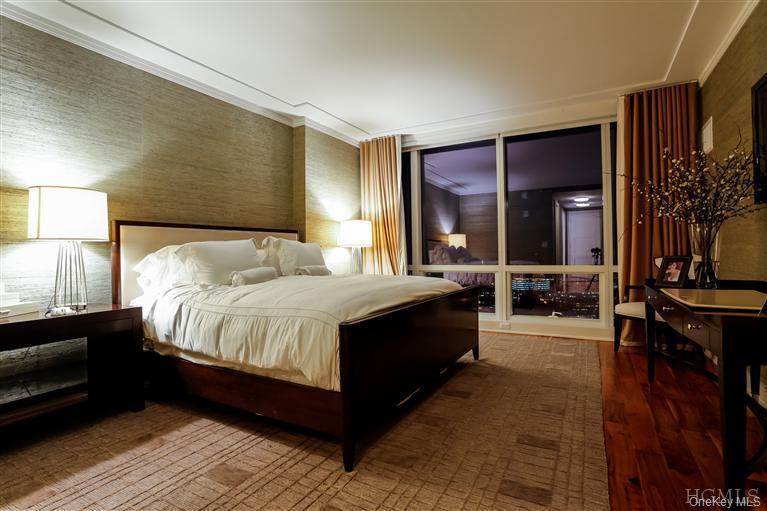 5 Renaissance Square # 17C, White Plains, NY 10601