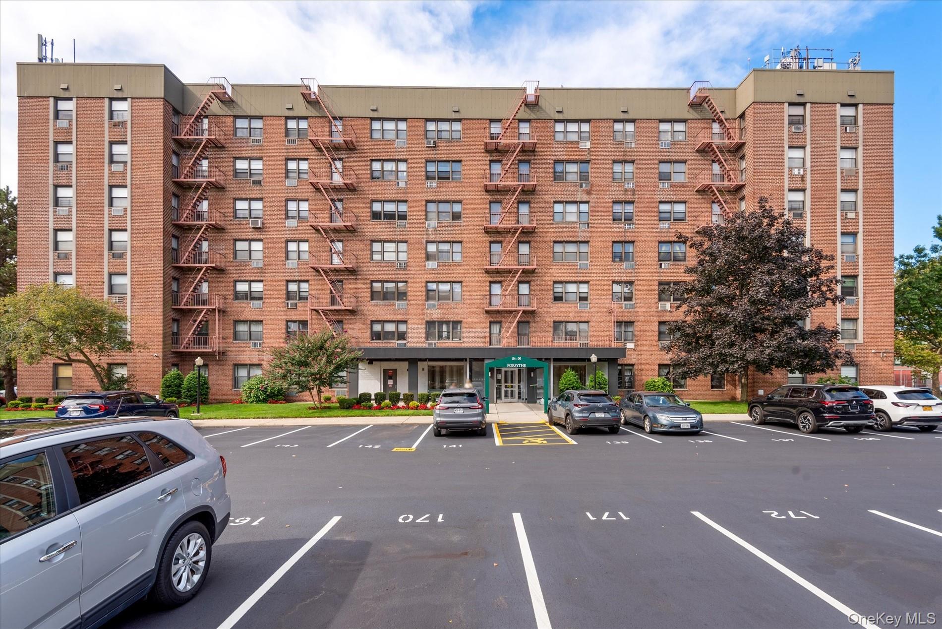 84-09 155th Avenue # 5C, Howard Beach, NY 11414