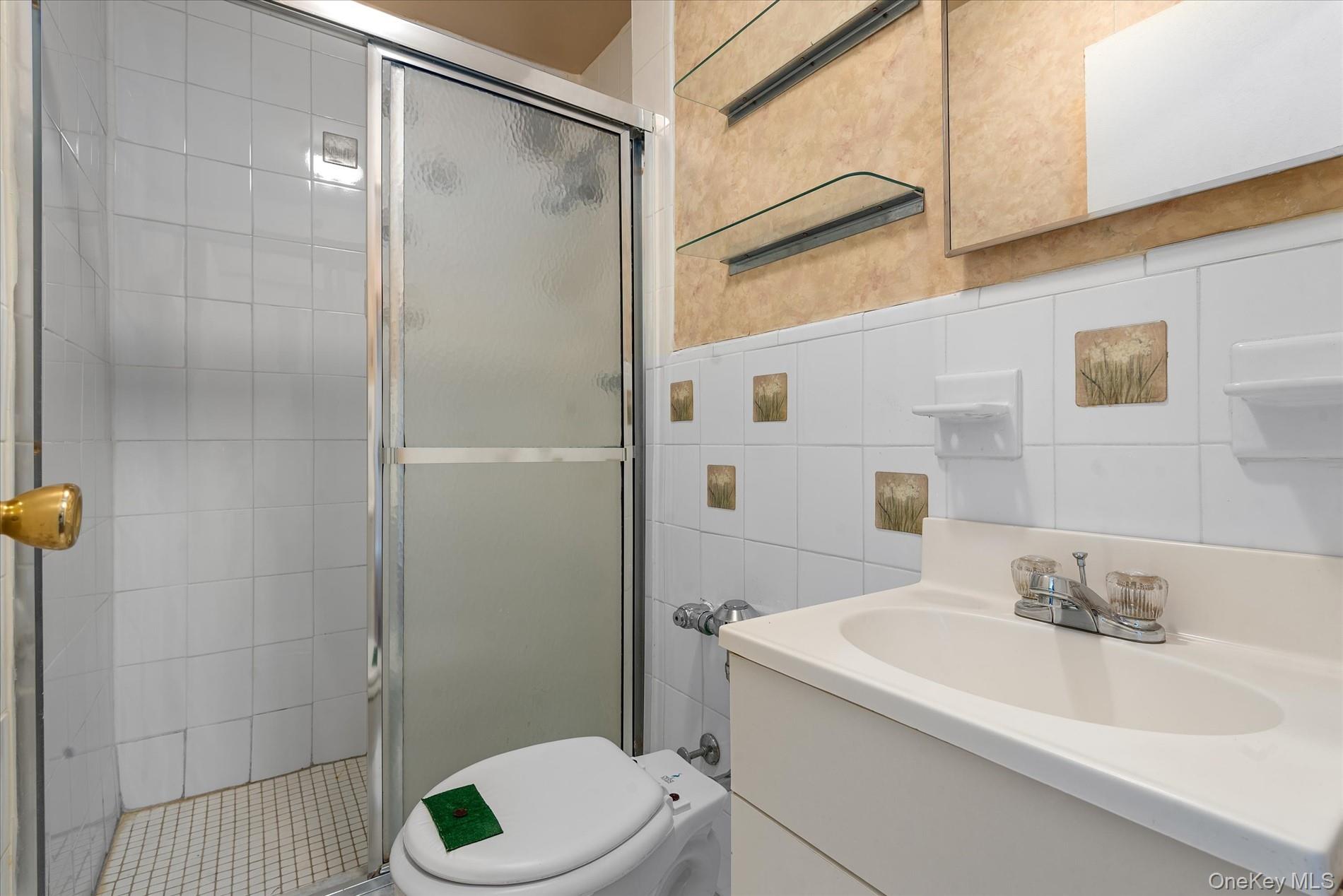 84-09 155th Avenue # 5C, Howard Beach, NY 11414