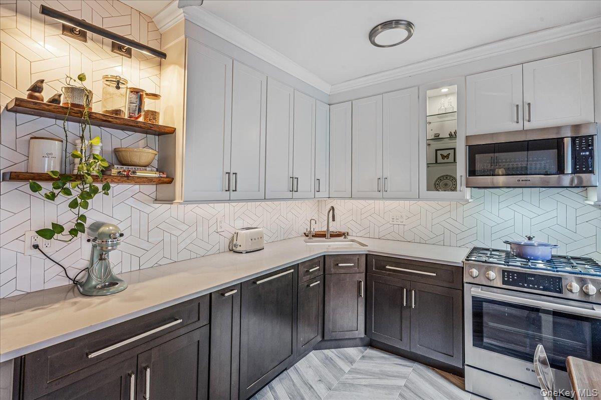 113-14 72nd Road # 2A, Forest Hills, NY 11375