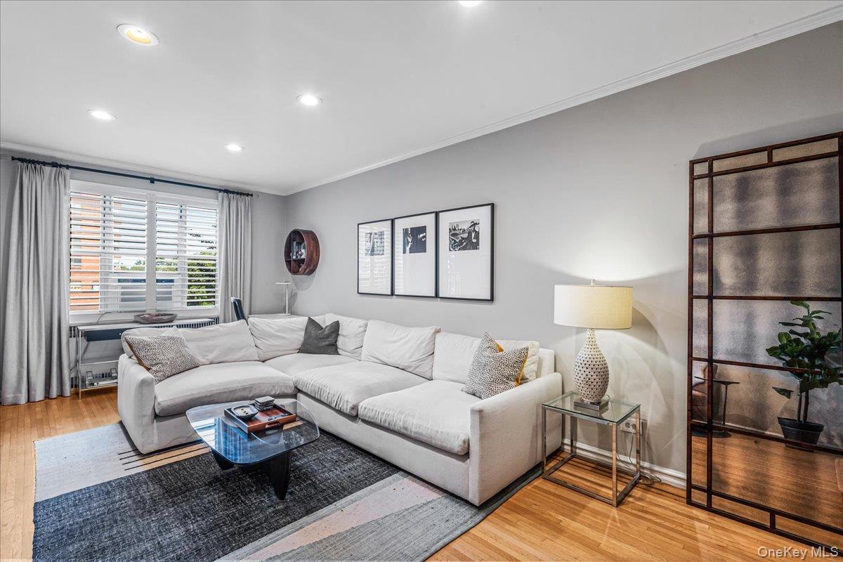 113-14 72nd Road # 2A, Forest Hills, NY 11375