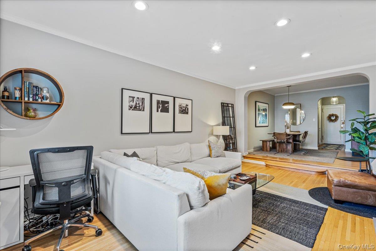 113-14 72nd Road # 2A, Forest Hills, NY 11375