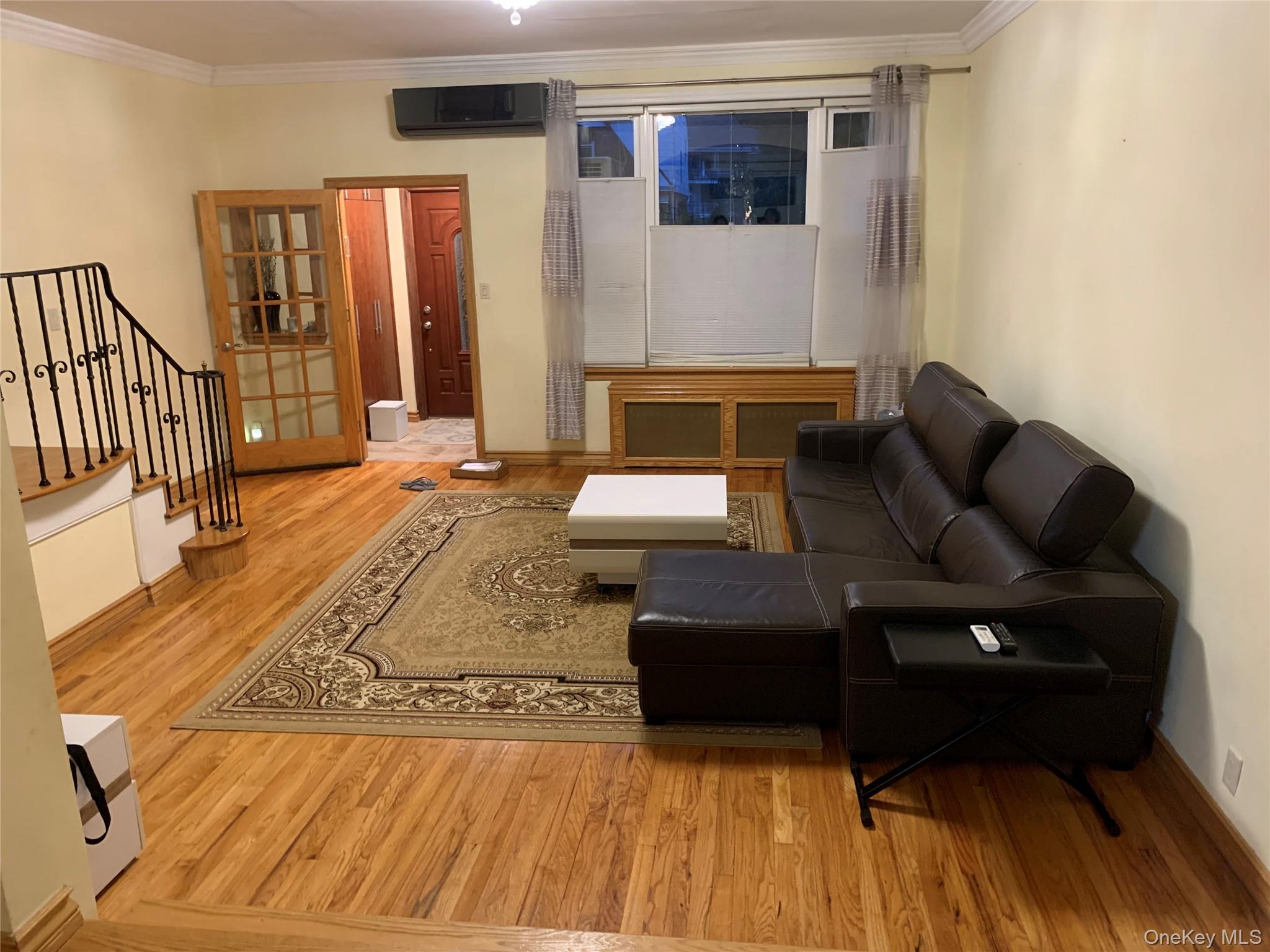 7285 YELLOWSTONE BLVD, Forest Hills, NY 11375