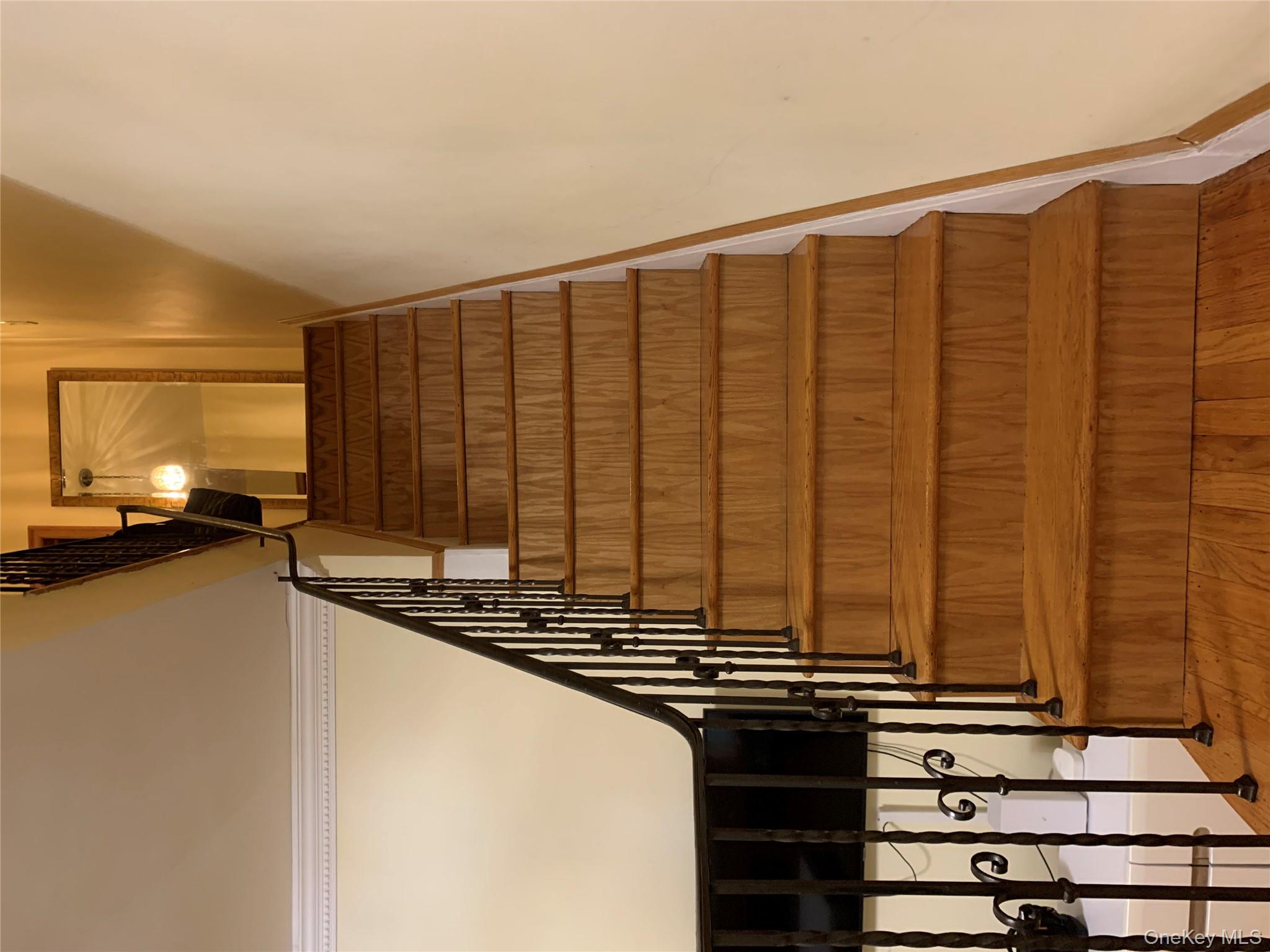 7285 YELLOWSTONE BLVD, Forest Hills, NY 11375