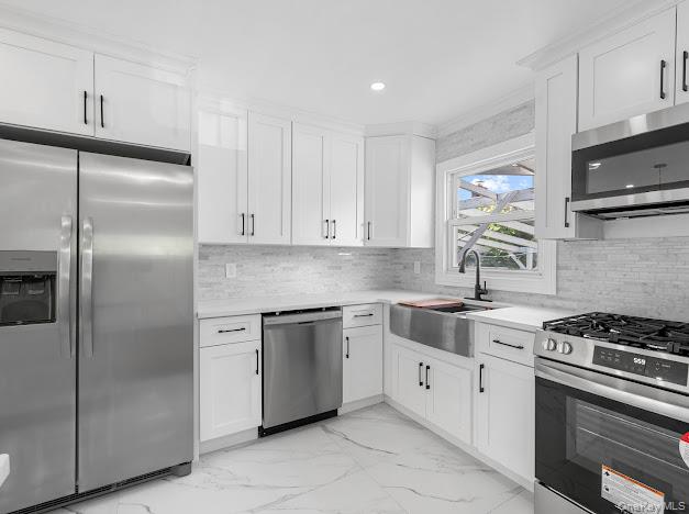 9 Grayston Street, Westbury, NY 11590