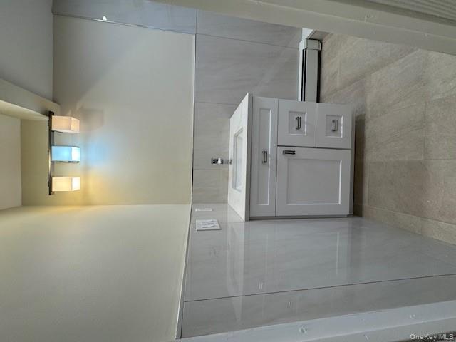 39 Ward # 1, Floral Park, NY 11001