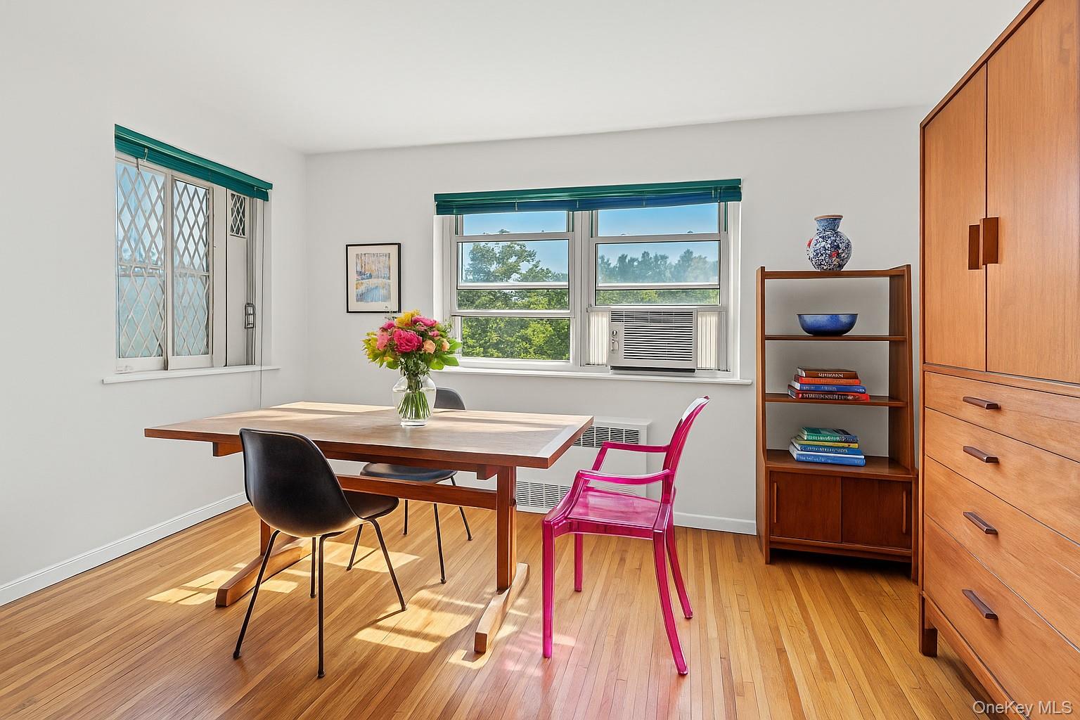 73-44 Austin Street # 4T, Forest Hills, NY 11375