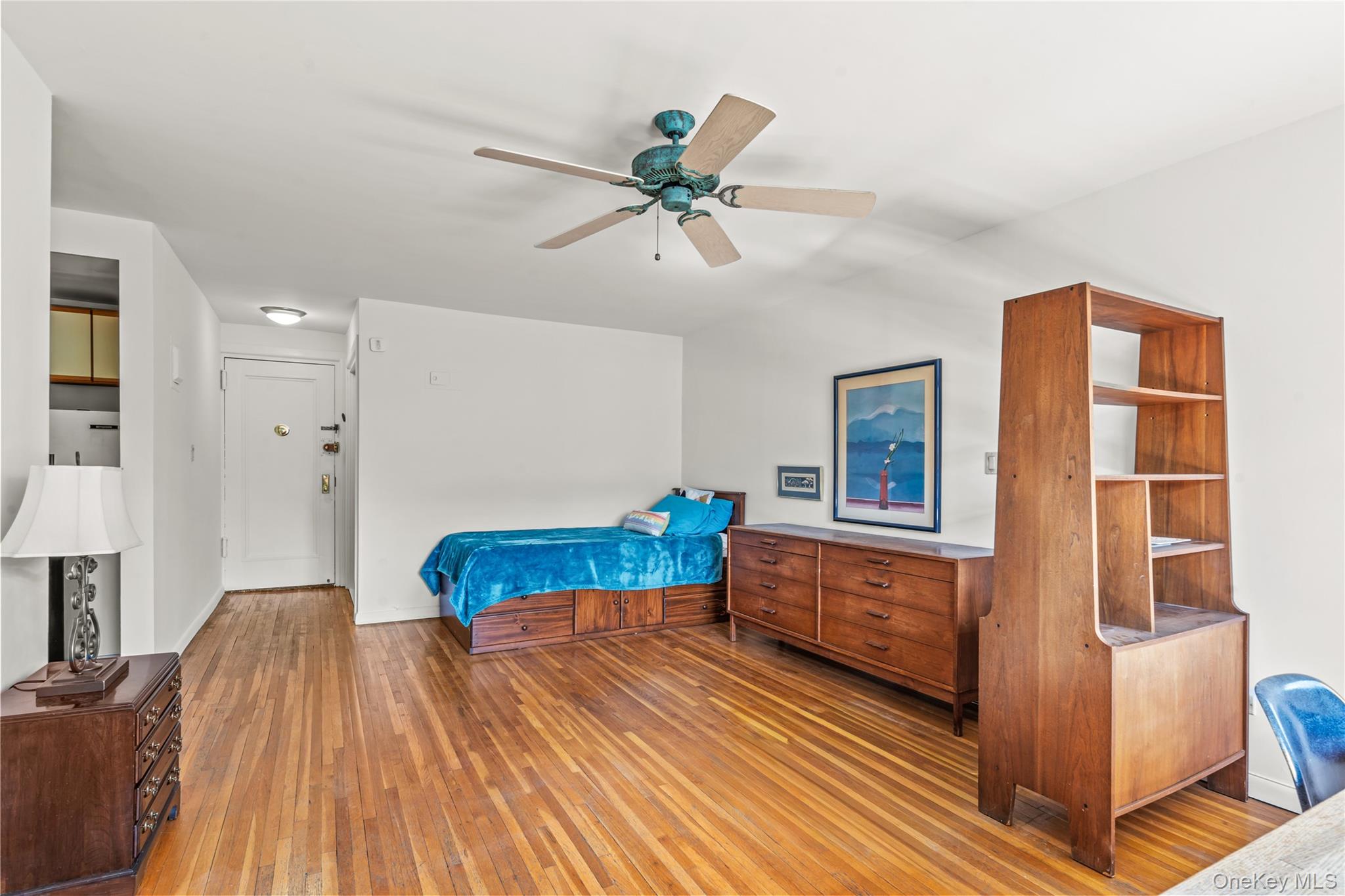 73-44 Austin Street # 4T, Forest Hills, NY 11375