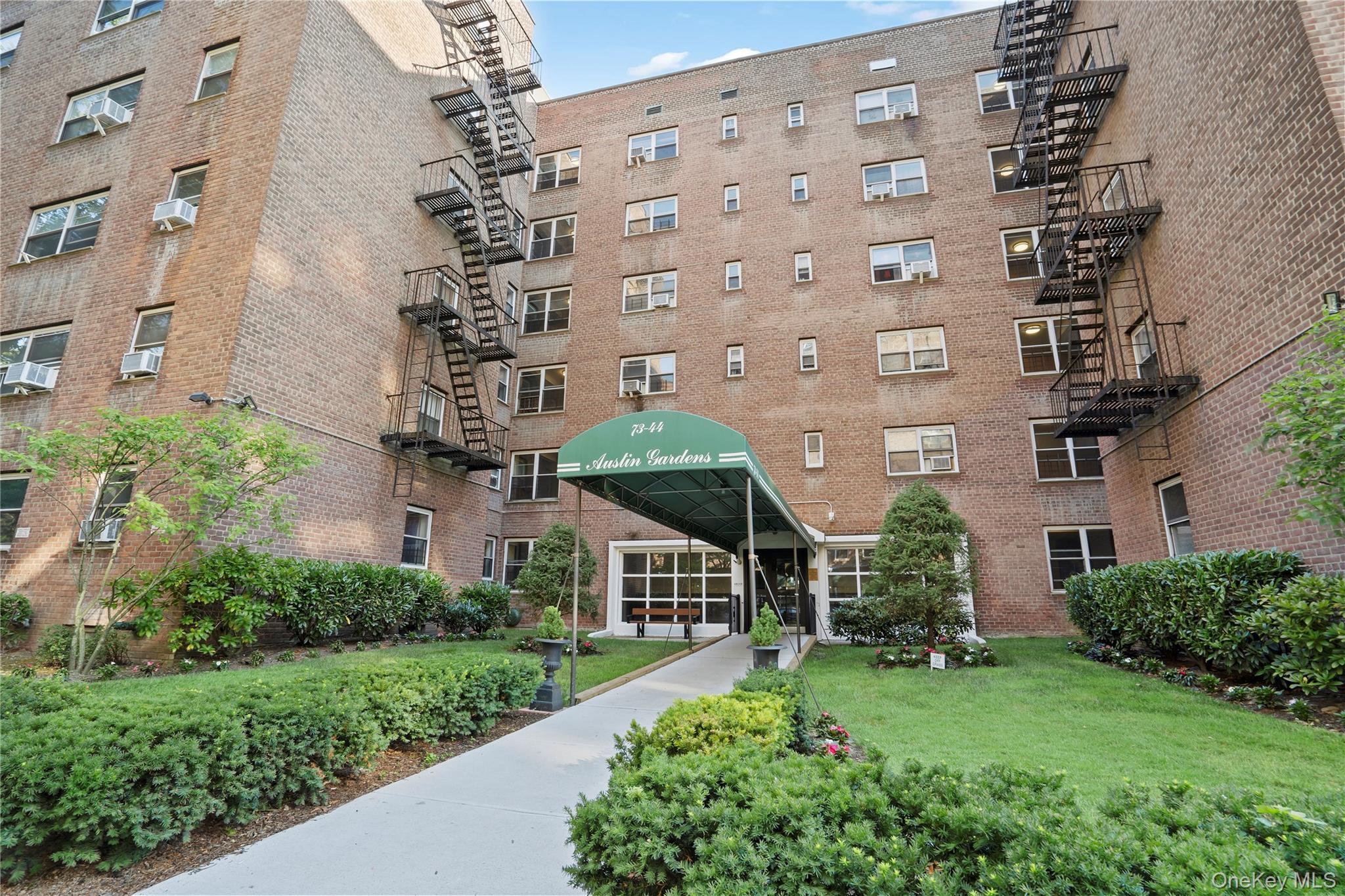 73-44 Austin Street # 4T, Forest Hills, NY 11375