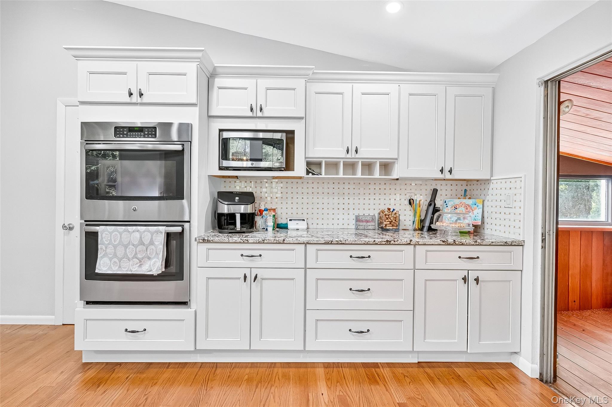 9 Brookdell Drive, Hartsdale, NY 10530