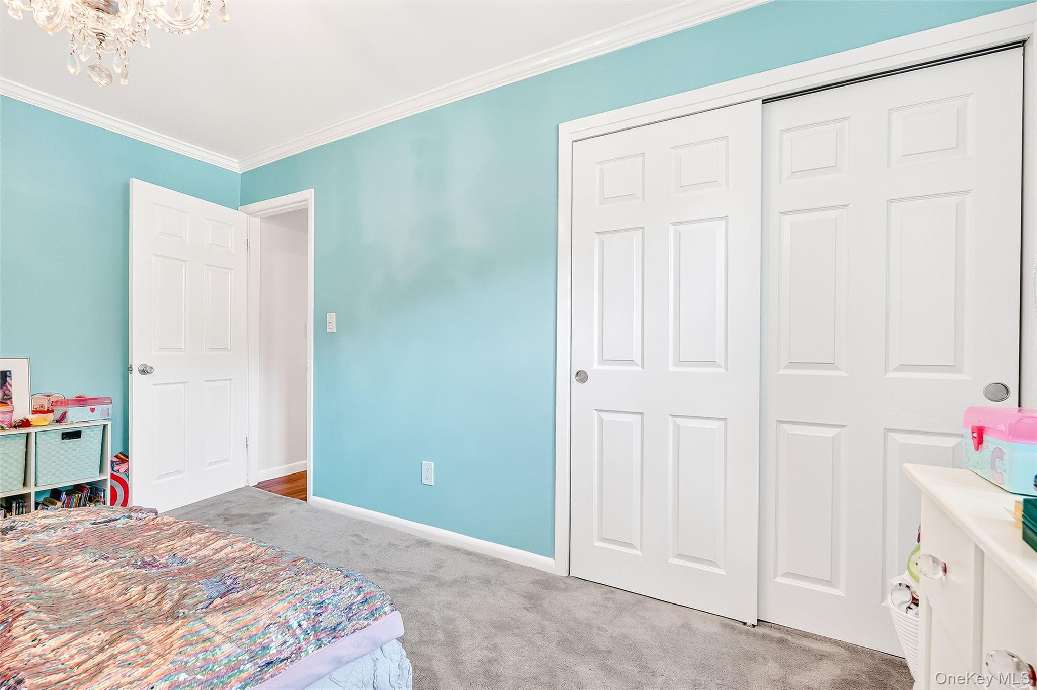 9 Brookdell Drive, Hartsdale, NY 10530