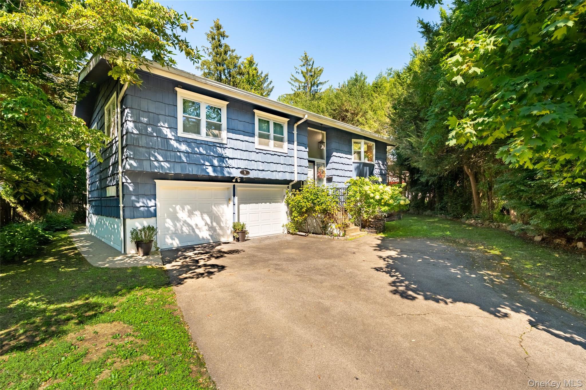 9 Brookdell Drive, Hartsdale, NY 10530