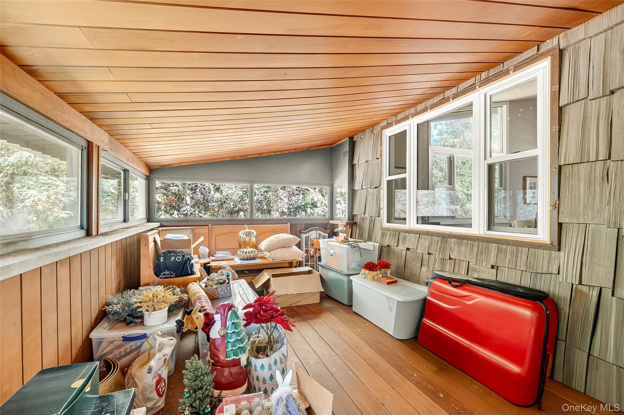 9 Brookdell Drive, Hartsdale, NY 10530