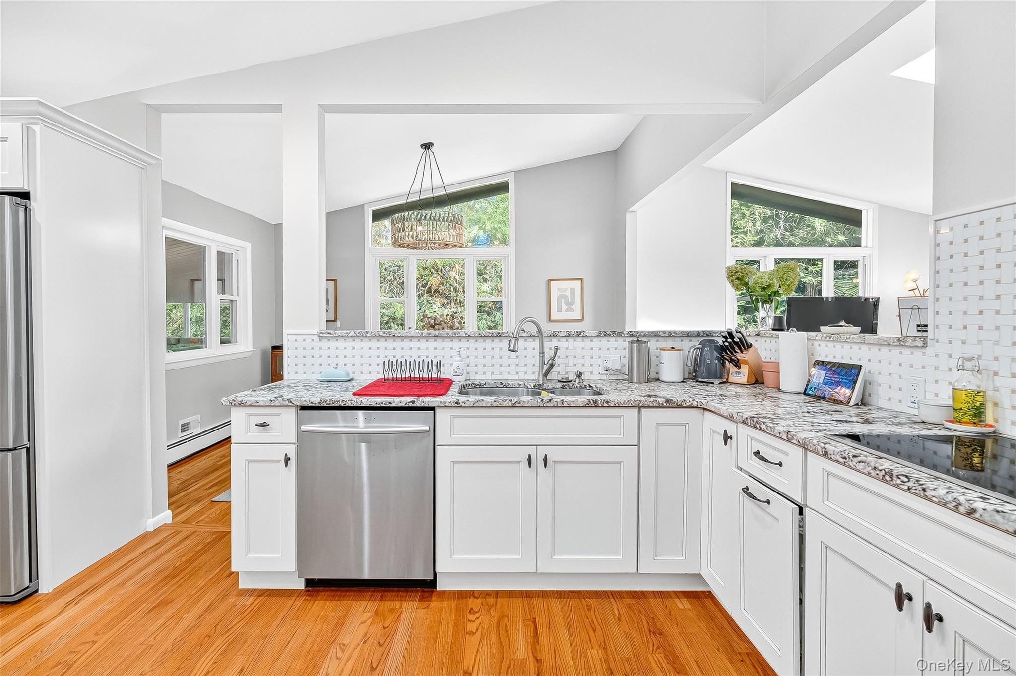 9 Brookdell Drive, Hartsdale, NY 10530