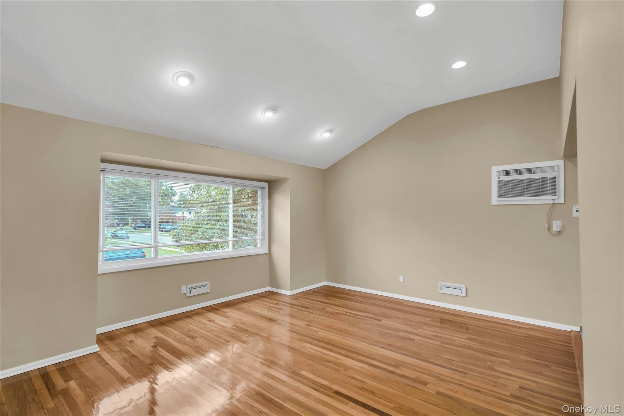 34 Julliard Drive, Plainview, NY 11803